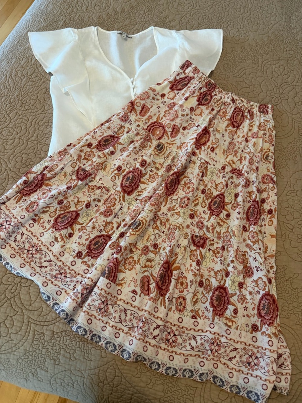 Merokeety Cream Pink Flowing Boho Cottage Tiered Floral Prairie Skirt, Size S - Picture 11 of 11